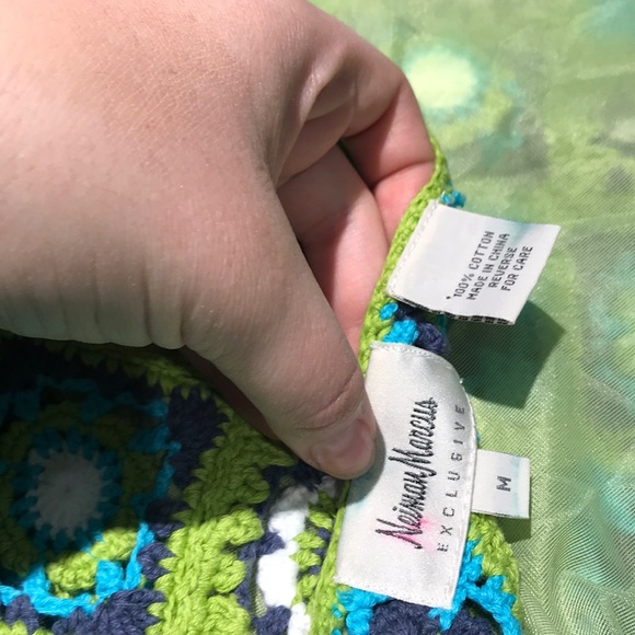 Vibrant crochet halter top - Picture 3 of 3